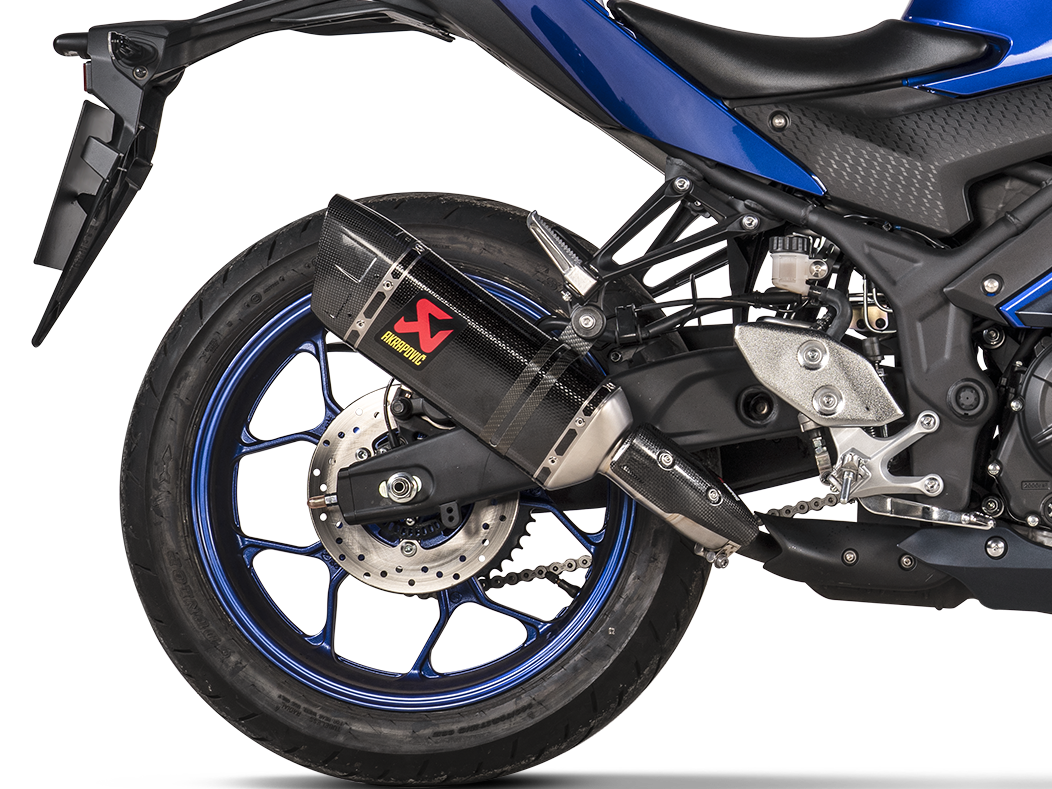 YZF-R25 AKRAPOVIC スリップオ AKRAPOVIC Yamaha YZF-R3 (2025+) Slip-On Exhaust (carbon) – 2Wheels