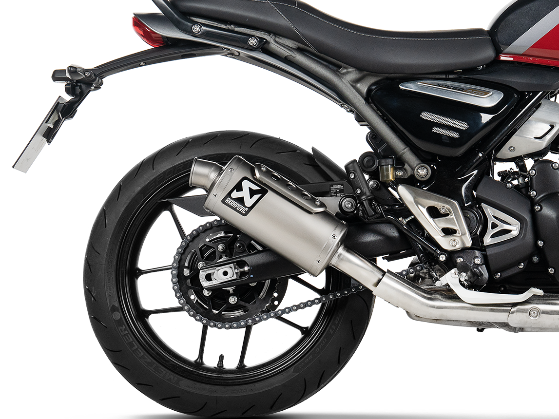 AKRAPOVIC Triumph Speed 400 (2024+) Slip-On Exhaust (titanium