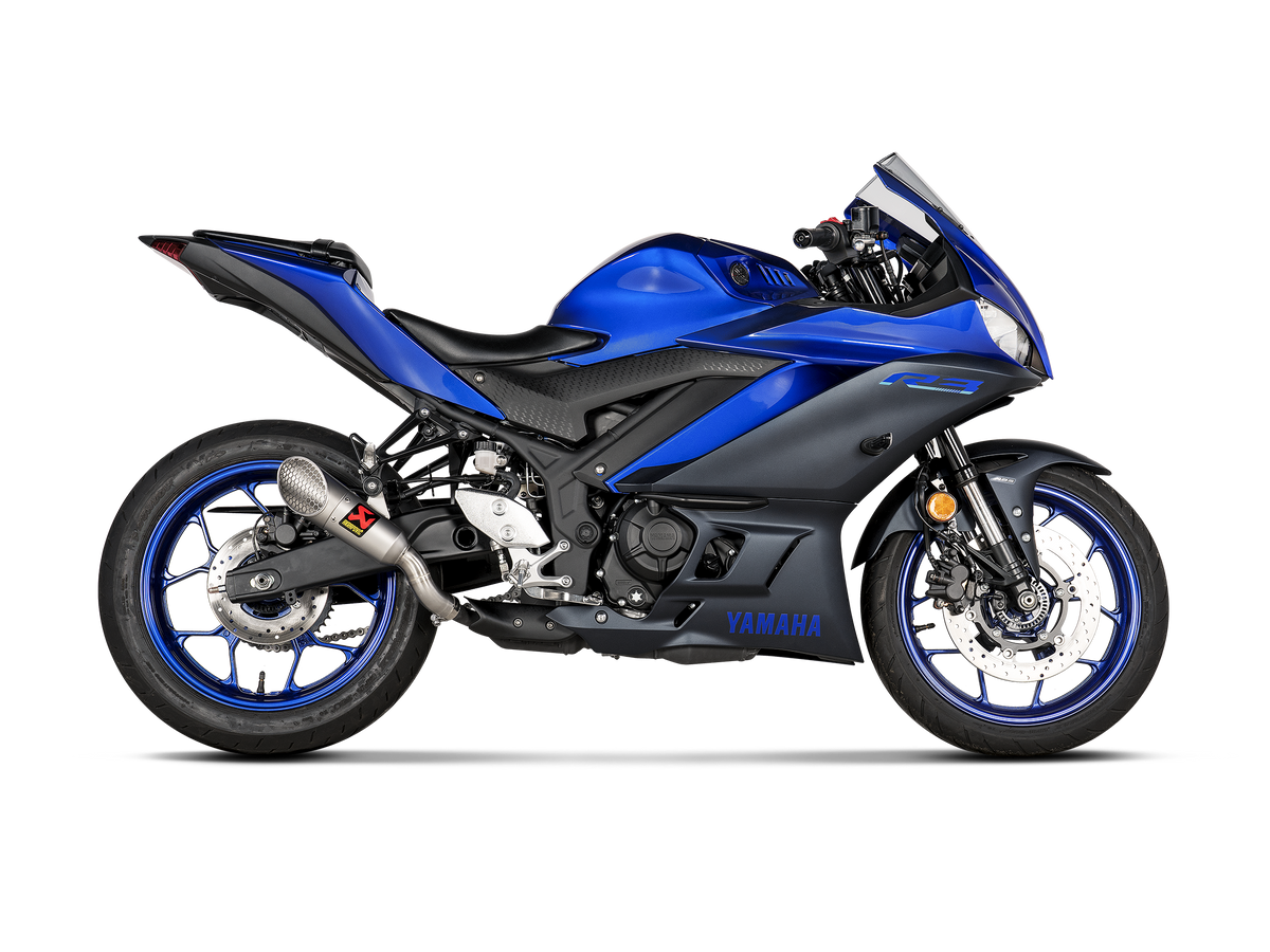AKRAPOVIC Yamaha YZF-R3 (2025+) Slip-On Exhaust (SS) – 2Wheels Hero