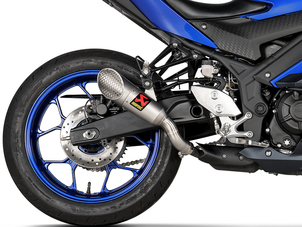 AKRAPOVIC Yamaha YZF-R3 (2025+) Slip-On Exhaust (SS) – 2Wheels Hero