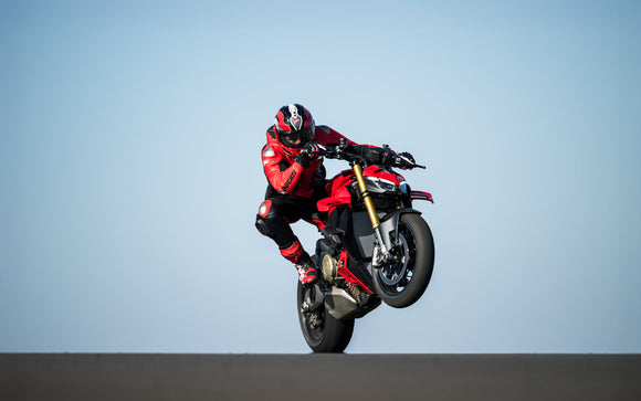 Ducati Streetfighter V4 / V4S Review