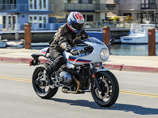 BMW R nineT Racer Review – A Retro-Inspired Modern Classic with Real Muscle