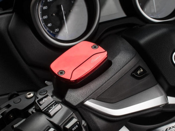 LIGHTECH FBC15 Yamaha TMAX Clutch/Brake Fluid Tank Cap – Accessories in the 2WheelsHero Motorcycle Aftermarket Accessories and Parts Online Shop