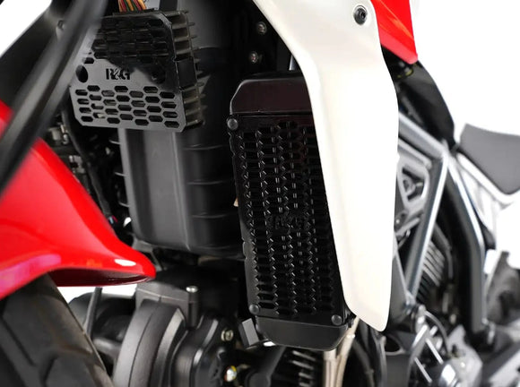 OCG0054 - R&G RACING Ducati Monster / Scrambler Oil Cooler Guard (PRO)