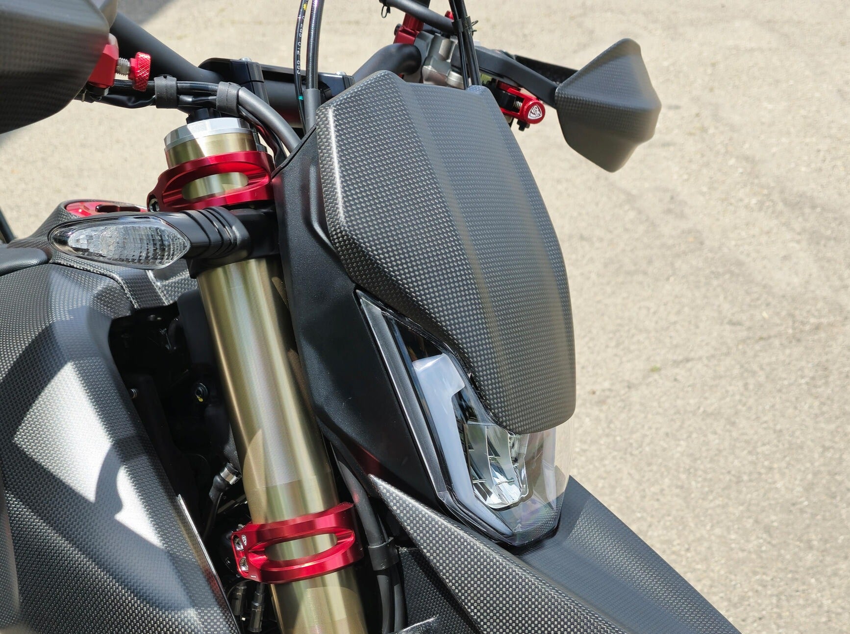 CNC RACING Ducati Hypermotard 698 Mono (2024+) Carbon Windshield