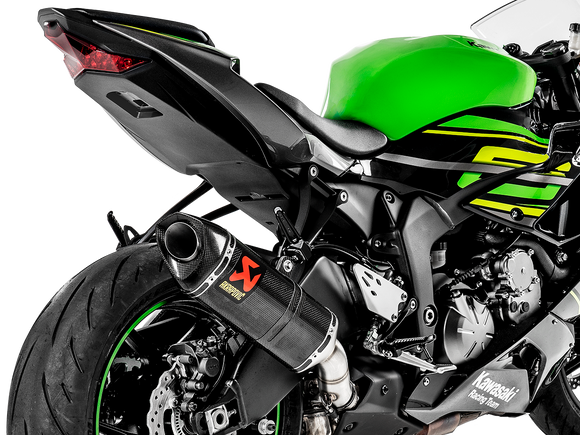 AKRAPOVIC S-K6SO7-ZC Kawasaki Ninja ZX-6R (2024+) Slip-on Exhaust (carbon)