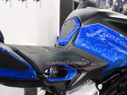 CARBONVANI MV Agusta Brutale 800 / RC / RR (16/19) Carbon Tank Side Panel (right side) – Accessories in the 2WheelsHero Motorcycle Aftermarket Accessories and Parts Online Shop