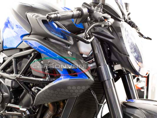 CARBONVANI MV Agusta Brutale 800 / RC / RR (16/19) Carbon Cooler Cover (right side) – Accessories in the 2WheelsHero Motorcycle Aftermarket Accessories and Parts Online Shop