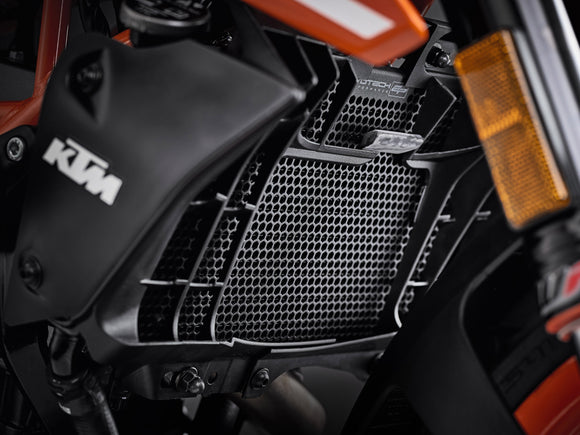 EVOTECH KTM 125 / 250 / 390 Duke Radiator Guard – Accessories in the 2WheelsHero Motorcycle Aftermarket Accessories and Parts Online Shop