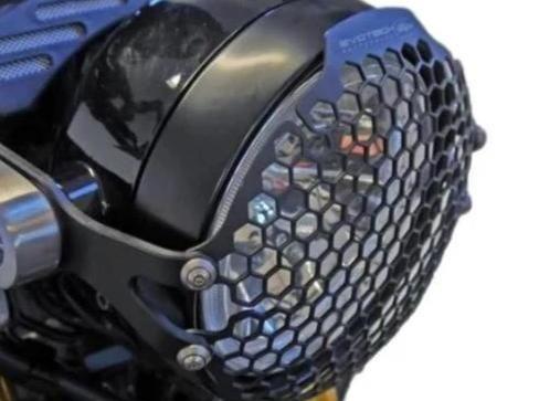 EVOTECH Yamaha XSR900 (16/21) Headlight Guard – Accessories in the 2WheelsHero Motorcycle Aftermarket Accessories and Parts Online Shop
