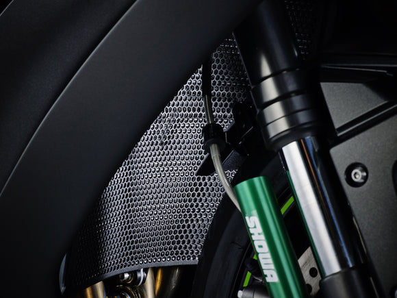 EVOTECH Kawasaki Ninja ZX-10R (08/20) Radiator Guard – Accessories in the 2WheelsHero Motorcycle Aftermarket Accessories and Parts Online Shop