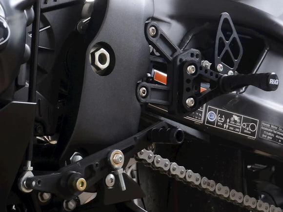 RSET40 - R&G RACING Honda CBR1000RR-R (20/23) Adjustable Rearsets
