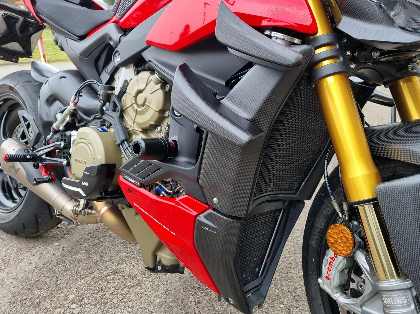 CNC RACING Ducati Streetfighter V4 / V2 Carbon Winglets Kit
