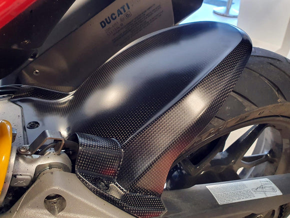 ZA991 - CNC RACING Ducati Multistrada V4 (2021+) Carbon Rear Mudguard