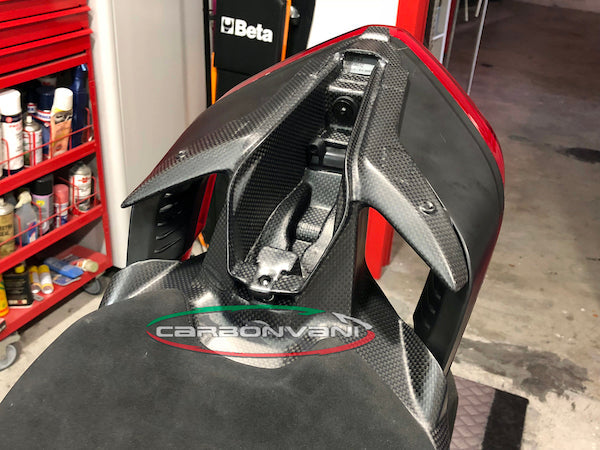CARBONVANI Ducati Panigale V2 Carbon Tail Bottom (under seat tray