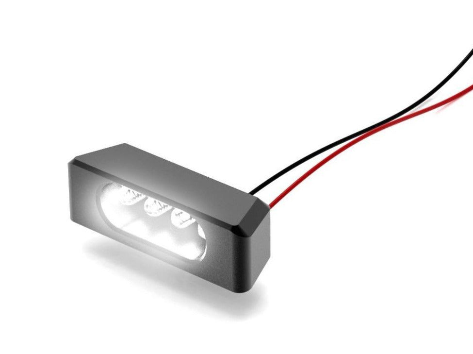 PERFORMANCE TECHNOLOGY Universal LED Rear Light – 2Wheels Hero